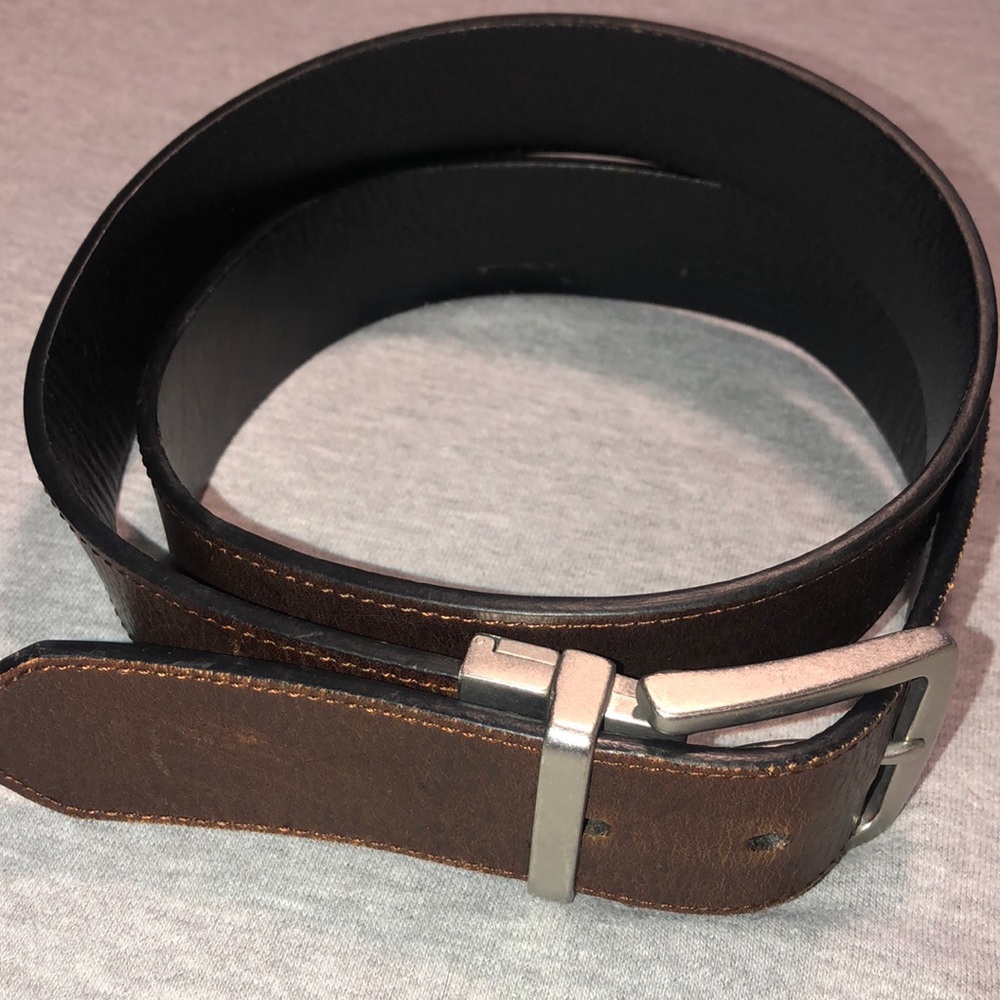 Eddie Bauer Leather Belt